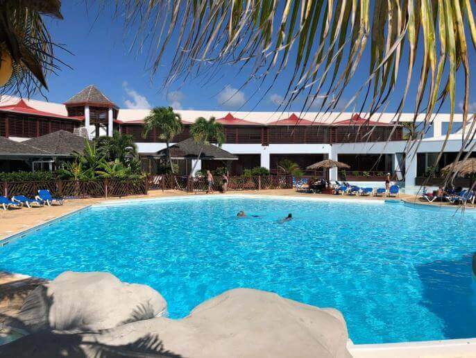 Location VillaAppartement en Guadeloupe - piscine