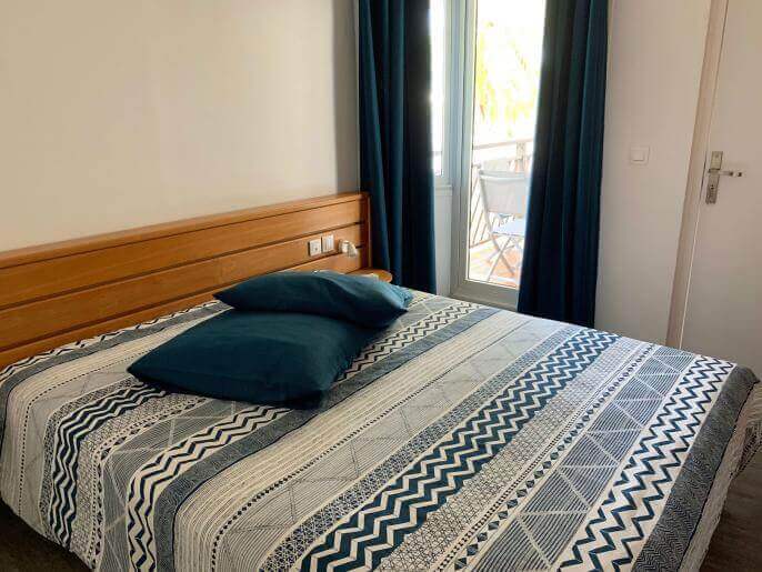 Location VillaAppartement en Guadeloupe - Chambre avec linge de lit compris