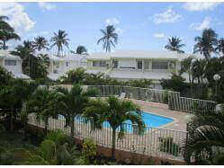 location Maison Villa Guadeloupe - Piscine au pied de l'appartement