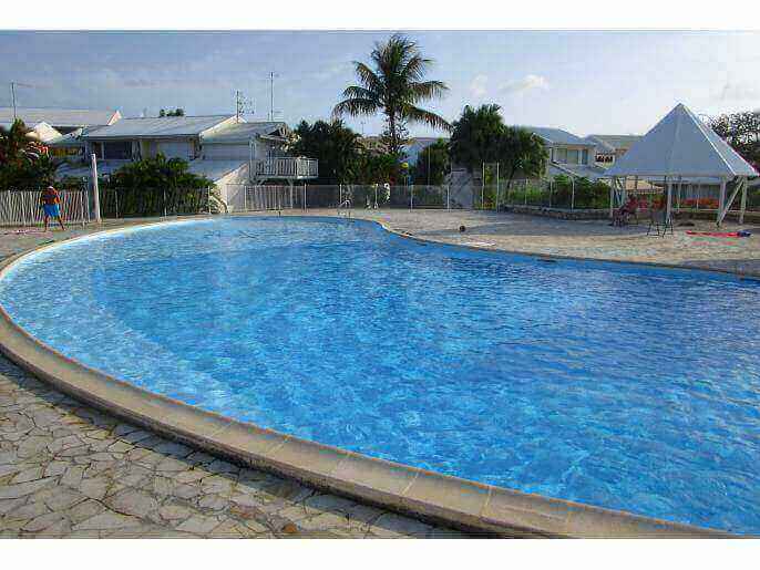Location VillaAppartement en Guadeloupe - 2ème piscine de la résidence
