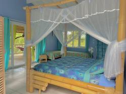 location Maison Villa Guadeloupe - Bungalow 3 couchages Le Gosier