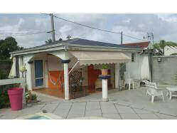 location Maison Villa Guadeloupe - Bungalow 2 couchages Les Abymes