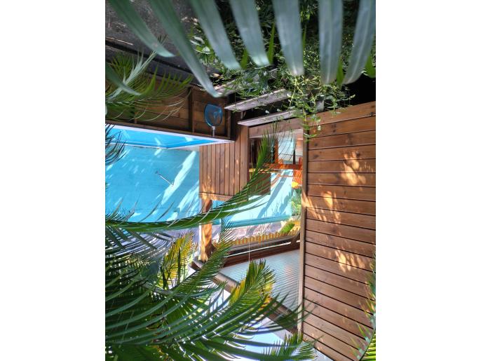 Location VillaBungalow en Guadeloupe - Le bac à punch ds son écrin de verdure