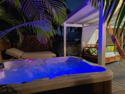 location Maison Villa Guadeloupe - jacuzzi du karaib lodge