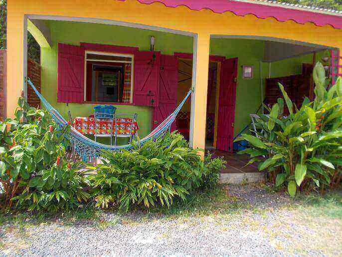 Location Maison/Appartement & Villa en Guadeloupe - ENTREE DU GITE