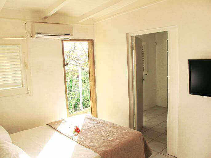 Location Maison/Appartement & Villa en Guadeloupe - Maison/Appartement 4 couchages Le Gosier
