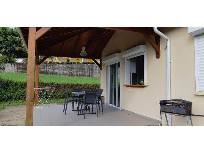Location Maison/Appartement & Villa en Guadeloupe - Terrasse