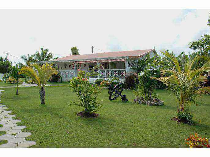 Location VillaMaison en Guadeloupe - Maison 8 couchages Saint François
