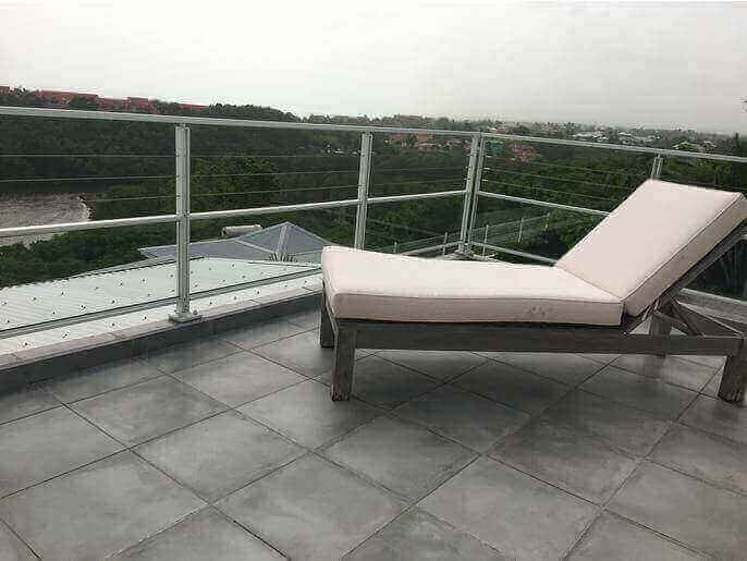 Location VillaMaison en Guadeloupe - Terrasse à l'étage